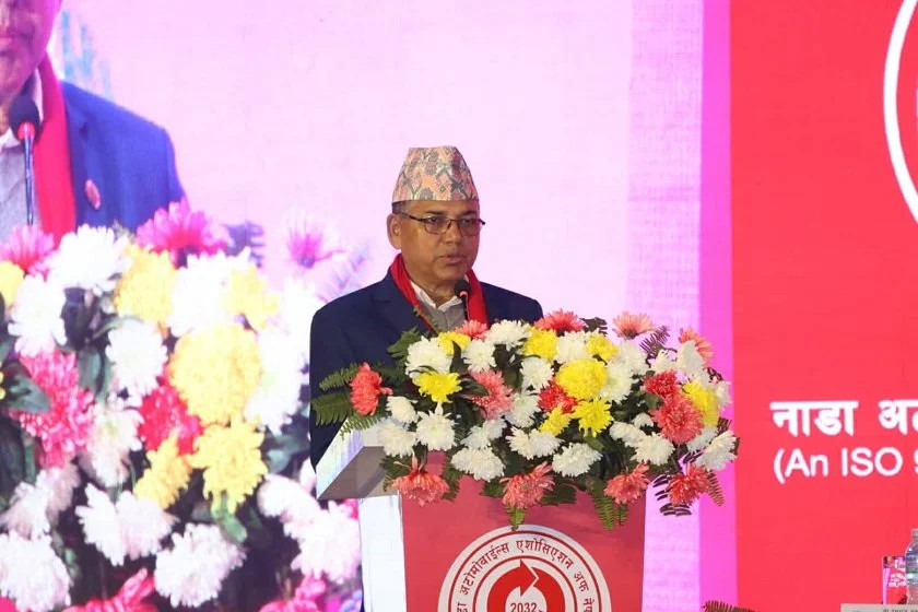 गाडी आयात गर्नुभन्दा निर्माण कम्पनी सञ्चालन गर्नुपर्छः मन्त्री दाहाल