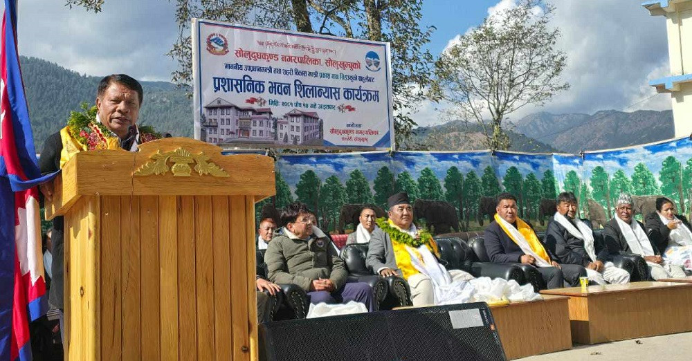 विकास निर्माणको काम प्रकृतिमैत्री ढङ्गले गरौं : उपप्रधानमन्त्री सिंह