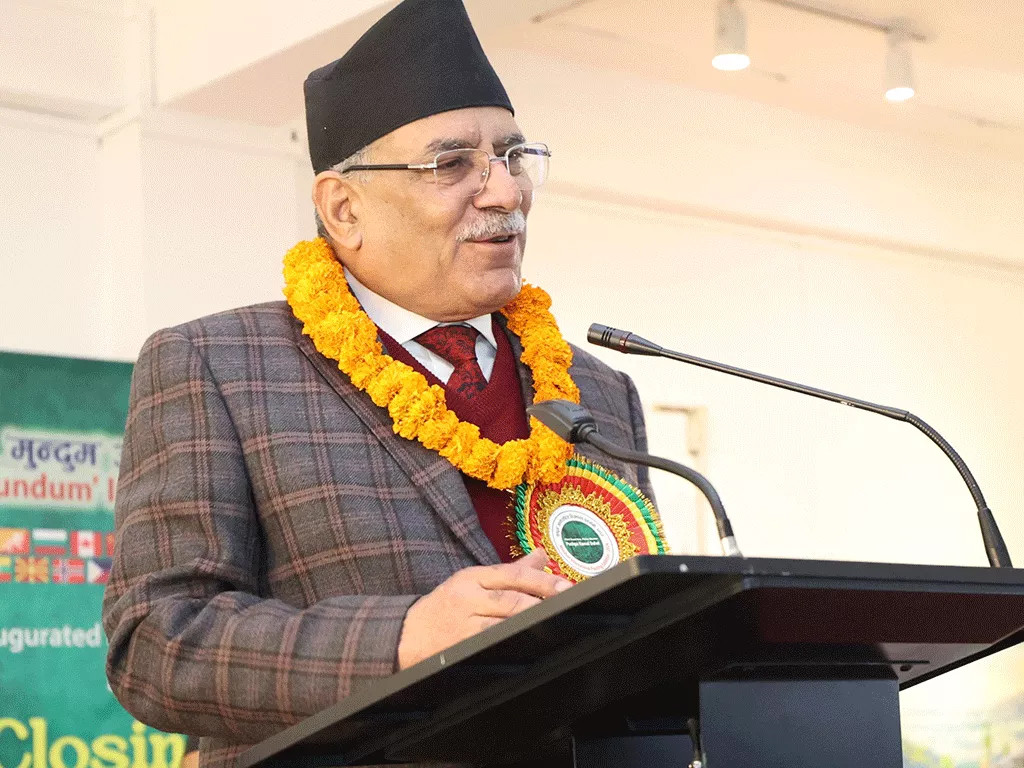 ओलीको बदमासी गिरीबन्धुमा पर्दाफास गरेरै छोड्छु : प्रचण्ड