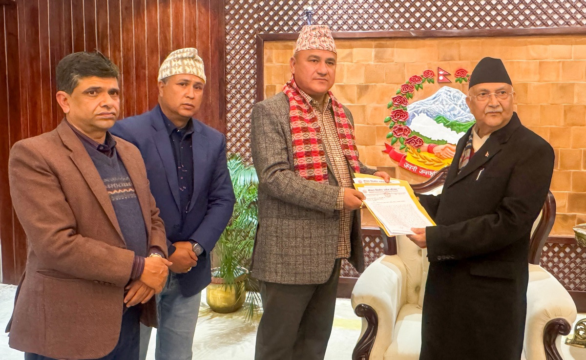 बक्यौता रकम भुक्तानी माग्दै प्रधानमन्त्रीकहाँ पुगे निर्माण व्यवसायी