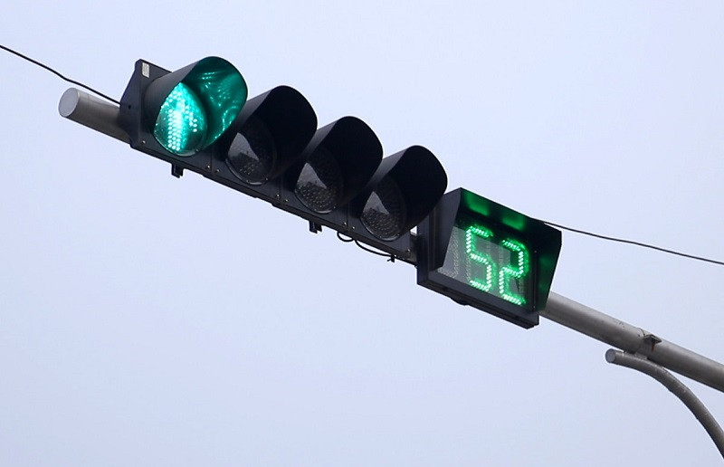 बुटवलमा ट्राफिक चोकसहित ३ ठाउँमा ट्राफिक लाइट जडान