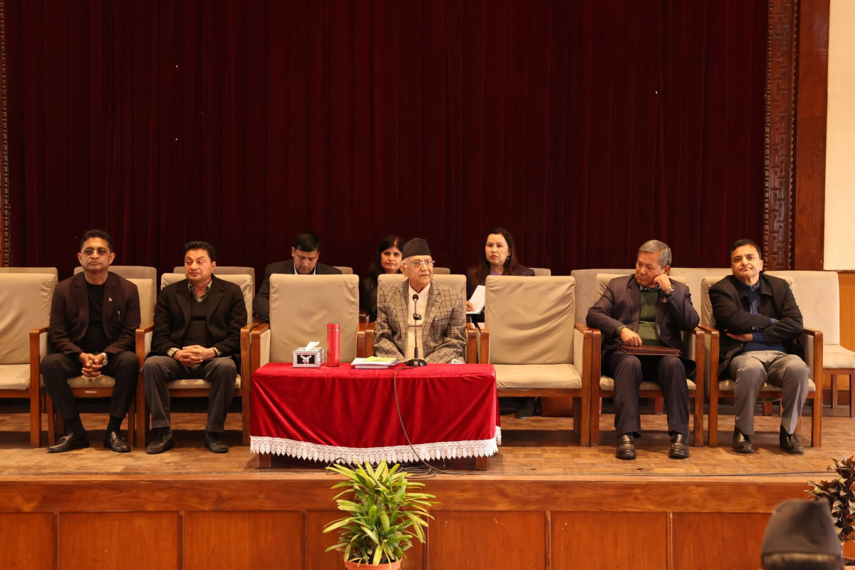 एमाले संसदीय दलको बैठक जारी