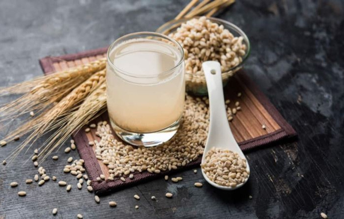 हरेक बिहान पिउनुहोस् जौँको पानी, मिल्नेछन् यी फाइदा