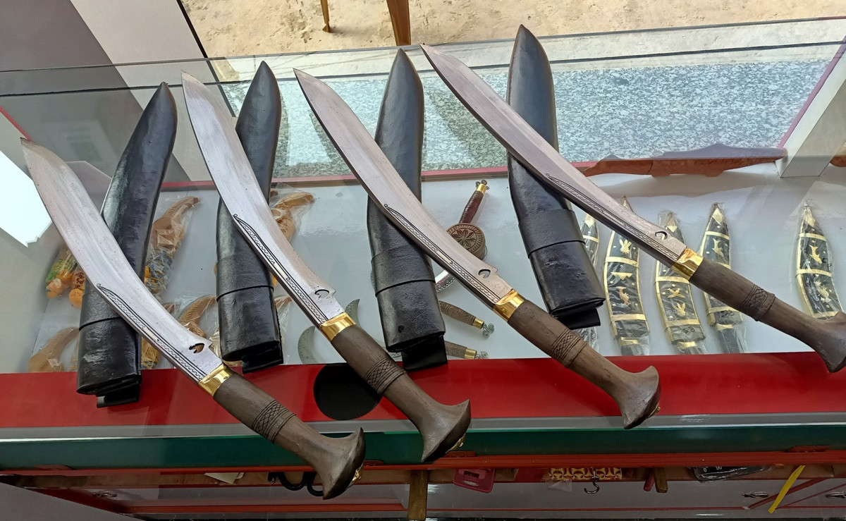समस्या झेल्दै ‘भोजपुरे खुकुरी’ उद्योग