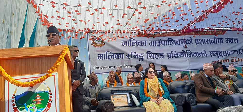सरकार उल्टो बाटोमा हिँडेको प्रचण्डको टिप्पणी