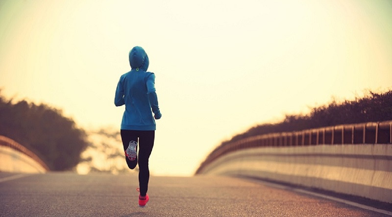 बिहान खाली पेट दौडिने कि खाएर ?