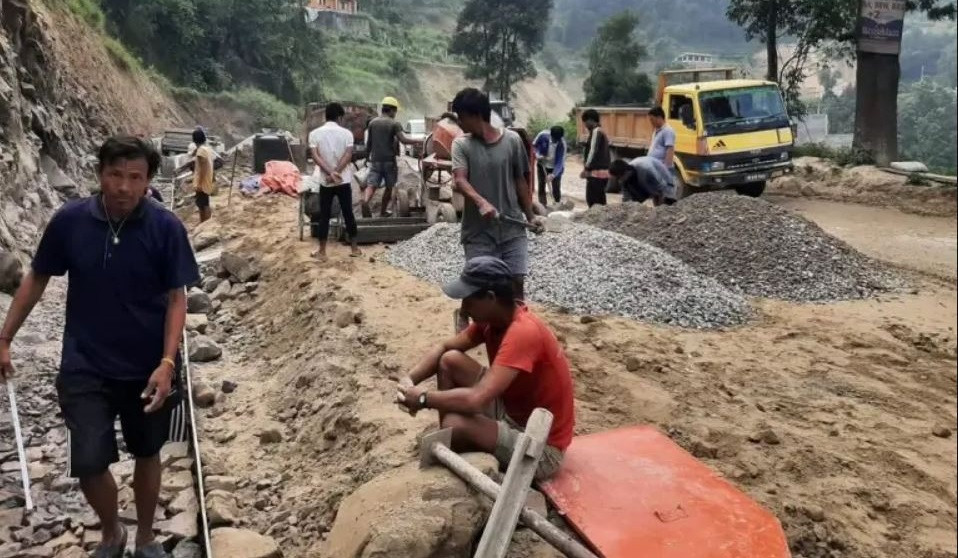 अरनिको राजमार्ग : धुलिखेल–खावा सडकखण्डको ठेक्का रद्द