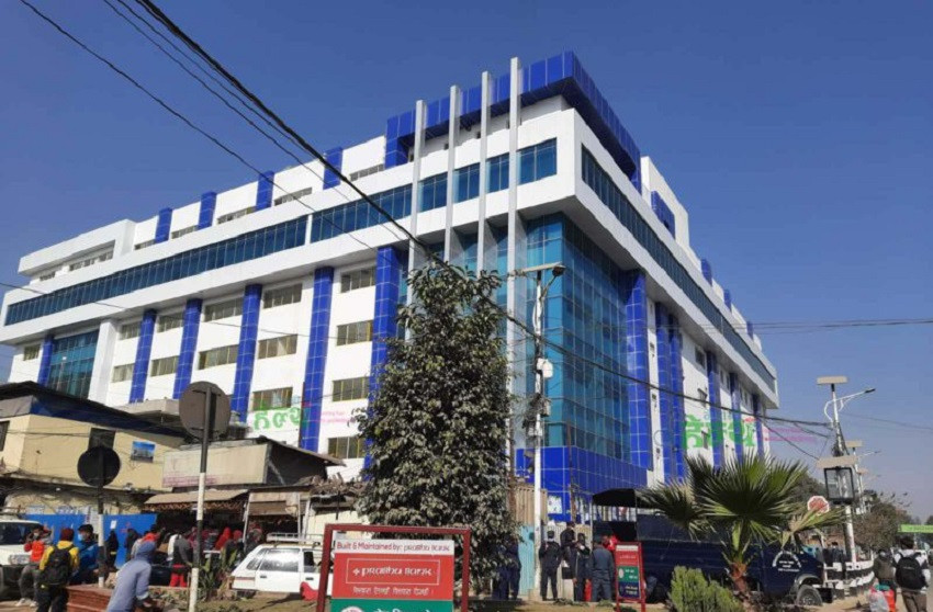 वीर अस्पतालले दैनिक दुई सिफ्टमा अपरेशन गर्ने