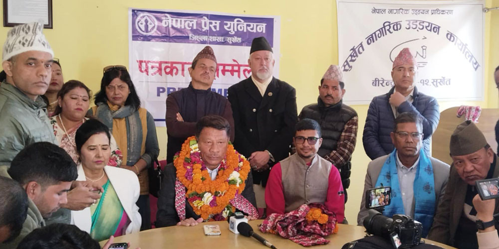 सरकारको दल फुटाउने योजना हल्लामात्रै : उपप्रधानमन्त्री सिंह