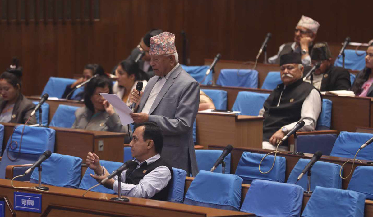आन्दोलित शिक्षकसँगका सहमति कार्यान्वयन गर्न सांसद केसीको माग