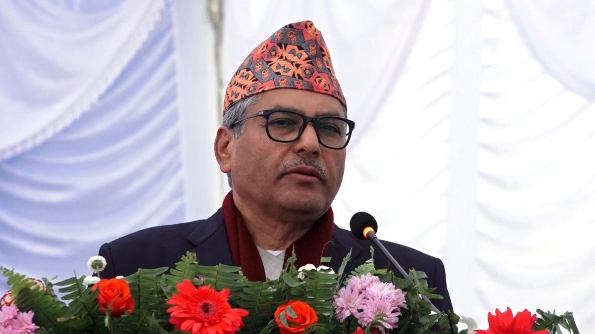 घाँटी हेरेर मात्र हाड निल्नुपर्छ : गभर्नर अधिकारी