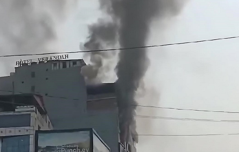 इटहरीको सेन्टर प्लाजामा आगलागी