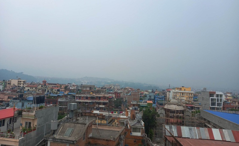कोशी र गण्डकी प्रदेशका पहाडी एक/दुई ठाउँमा चट्याङ्गसहित हल्का वर्षाको सम्भावना