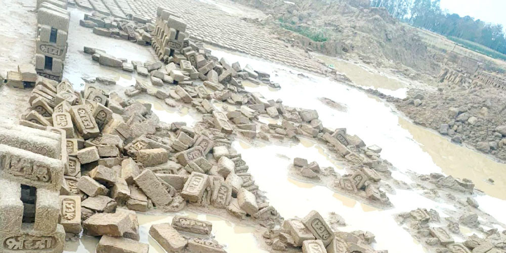 बेमौसमी वर्षाले इँटा उद्योगमा ठुलो क्षति