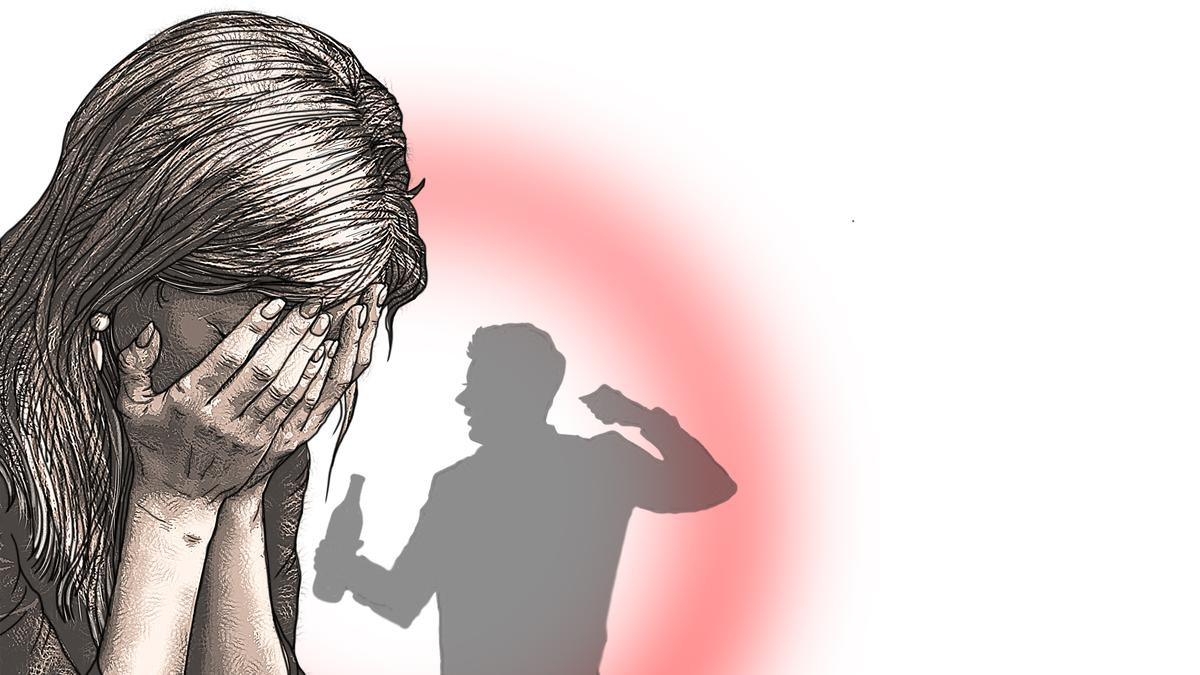 छोरीलाई जबरजस्ती करणी गरेको अभियोगमा बाबु पक्राउ