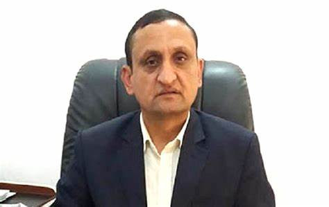 सुन तस्करीको जालमा जेलिएका सहसचिव बागमतीमा