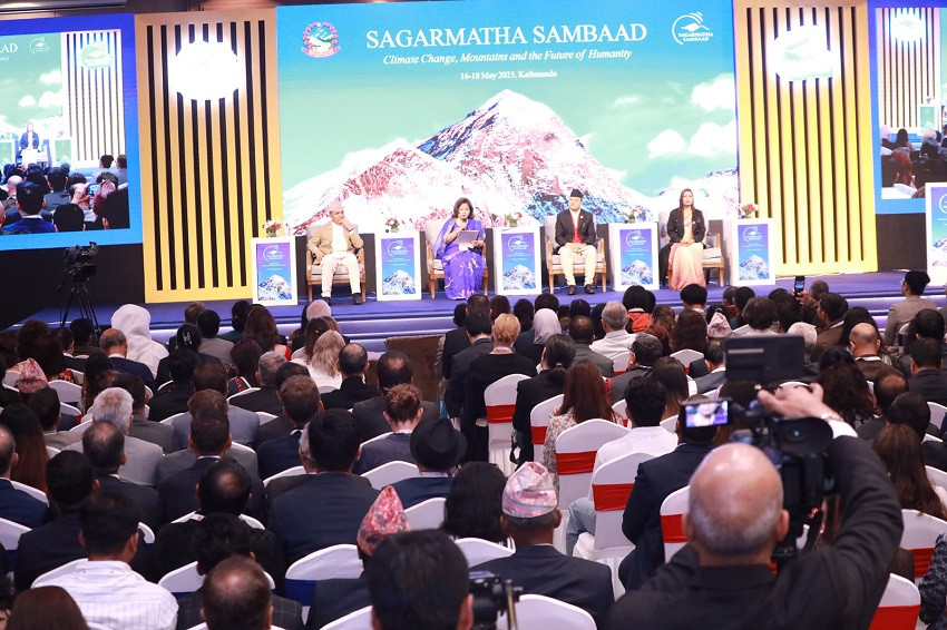 २५ बुँदे घोषणापत्र जारी गर्दै 'सगरमाथा संवाद' सम्पन्न