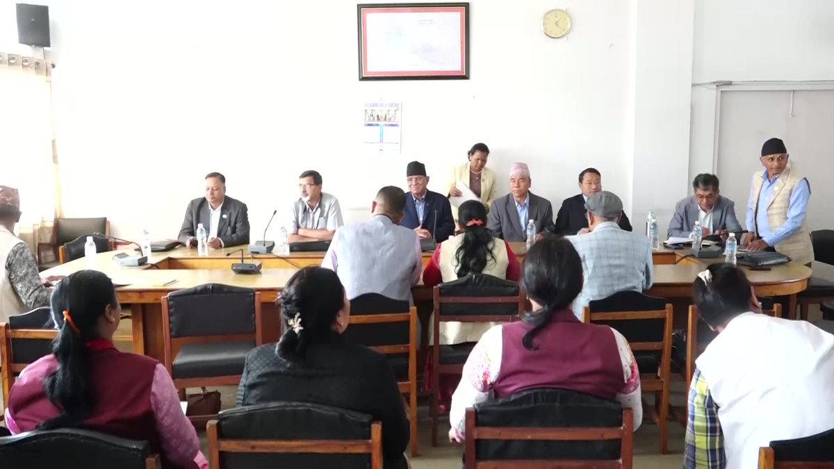 माओवादीको निष्कर्ष- भिजिट भिसा प्रकरणमा छानबिनका लागि गृहमन्त्रीले मार्गप्रशस्त गर्नुपर्छ