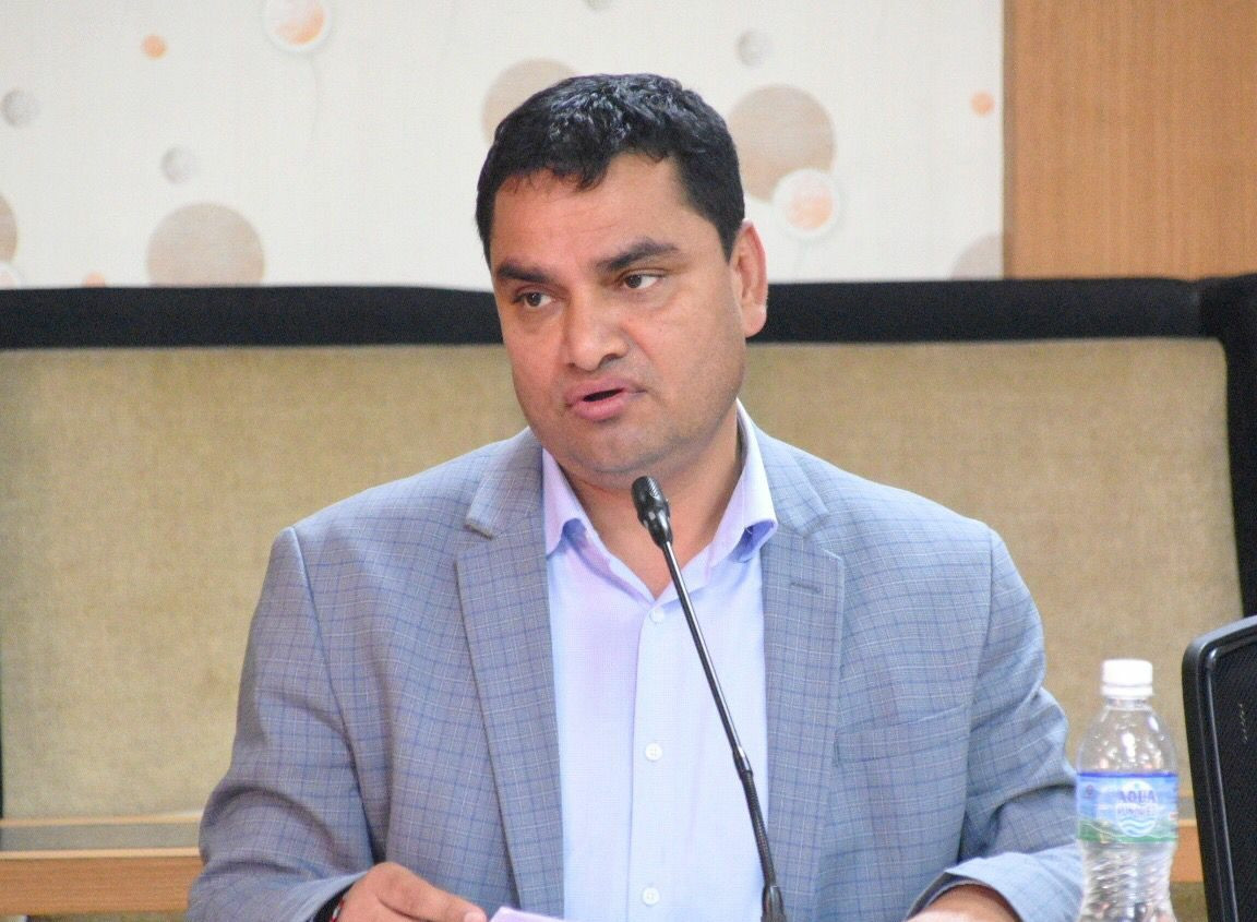 श्रमिकको स्वास्थ्य रक्षाका मुद्दा प्रभावकारी बनाउन मन्त्री पौडेलको पहल