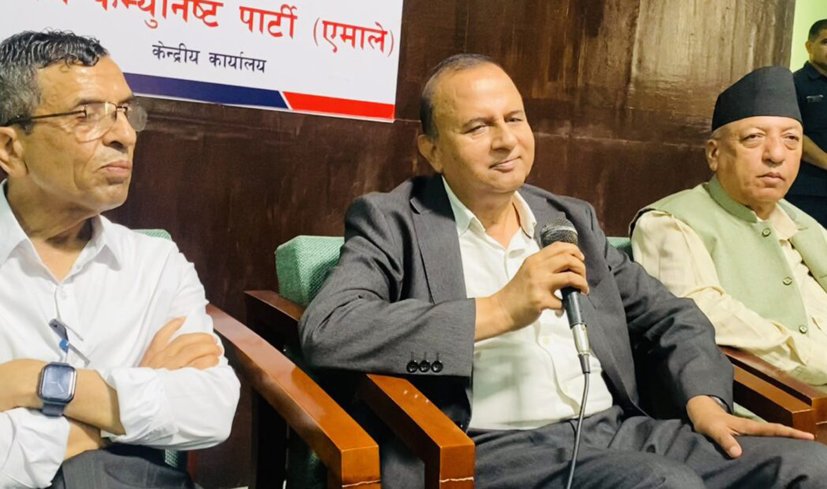 एमाले महासचिवको तर्क- लोकतन्त्र बलियो विद्या भण्डारीलाई रोक्यौँ, सदस्यता स्वत: निष्क्रिय भइसक्यो