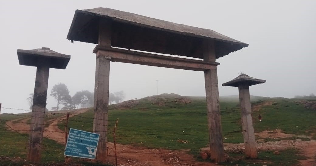 मेलौली मन्दिर परिसरमा पूर्वाधारको काम अलपत्र