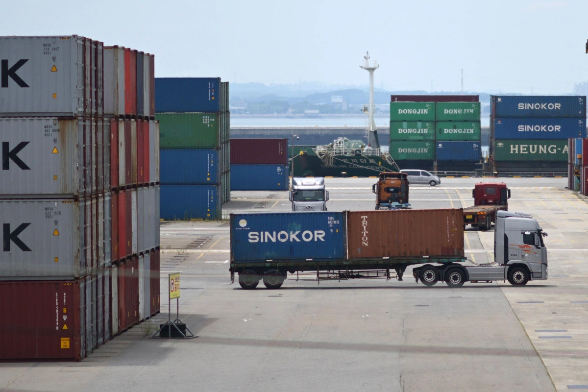 दक्षिण कोरियाको निर्यात १४.४ प्रतिशतले वृद्धि
