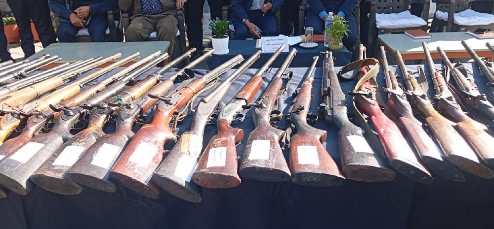 लमजुङ प्रशासनद्वारा हातहतियार बुझाउन आह्वान