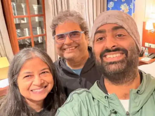 अरिजित सिंहको सन्यासले बलिउड स्तब्ध, विशाल भारद्वाजले गरे निर्णय फिर्ता लिन अपिल