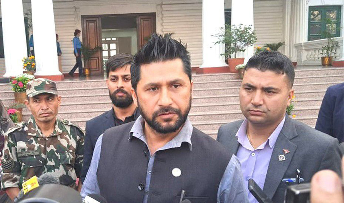 स्वास्थ्यमा सुधार भएपछि रवि लामिछाने चितवन जाँदै