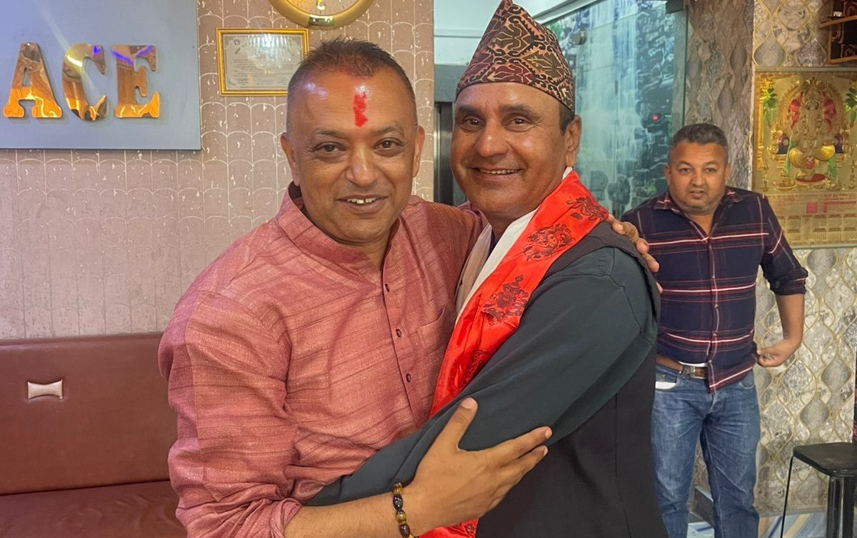 मकवानपुरमा रास्वपालाई ठूलो झट्का, जिल्ला सभापति पराजुली कांग्रेसमा प्रवेश
