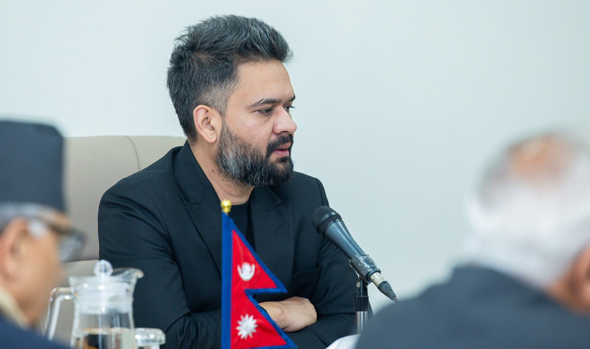 प्रधानमन्त्री शाहको खातामा १ करोड ४६ लाख रुपैयाँ, श्रीमतीसँग १९० तोला गहना