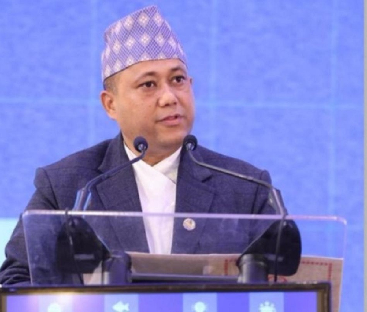 सुशासन र समृद्धिका लागि सरकारले काम गरिरहेको छ : परराष्ट्रमन्त्री खनाल